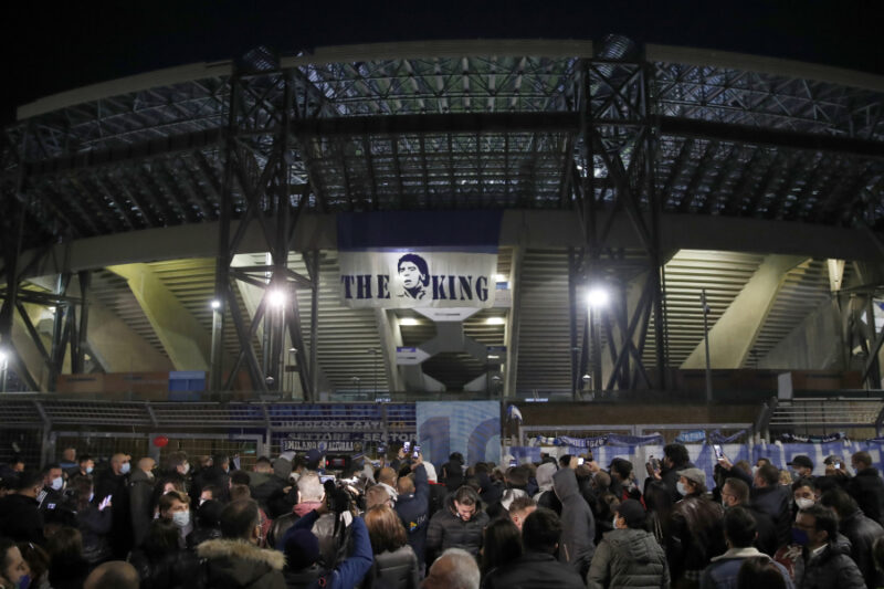 napoli stadionas