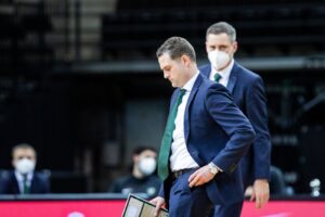 Martinas Schileris komentavo komandos būseną