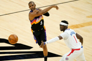 Finikso "Suns" grįžta į NBA elitą