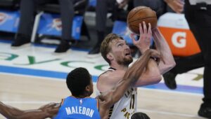 Domantas Sabonis dar iki ilgosios pertaukos surinko triguba dublį