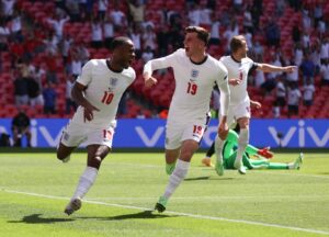 Anglai užtinktintai pateko į Europos čempionato aštuntfinalį